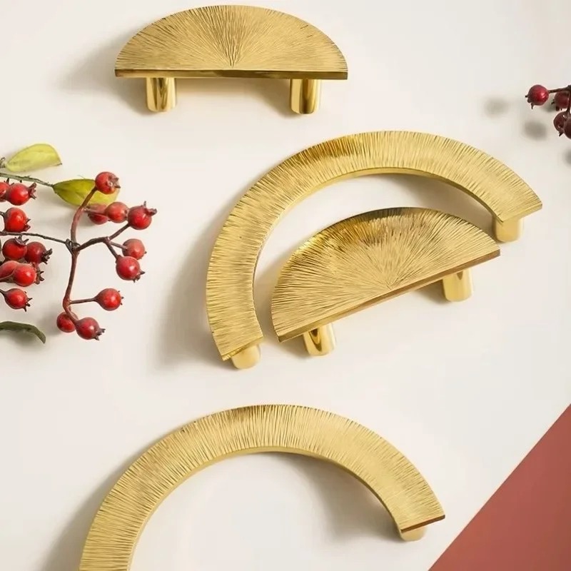 高級感のあるクリエイティブな手打ち槌目模様のフラットキャビネ - Furniture Hardware High End のレビューと価格