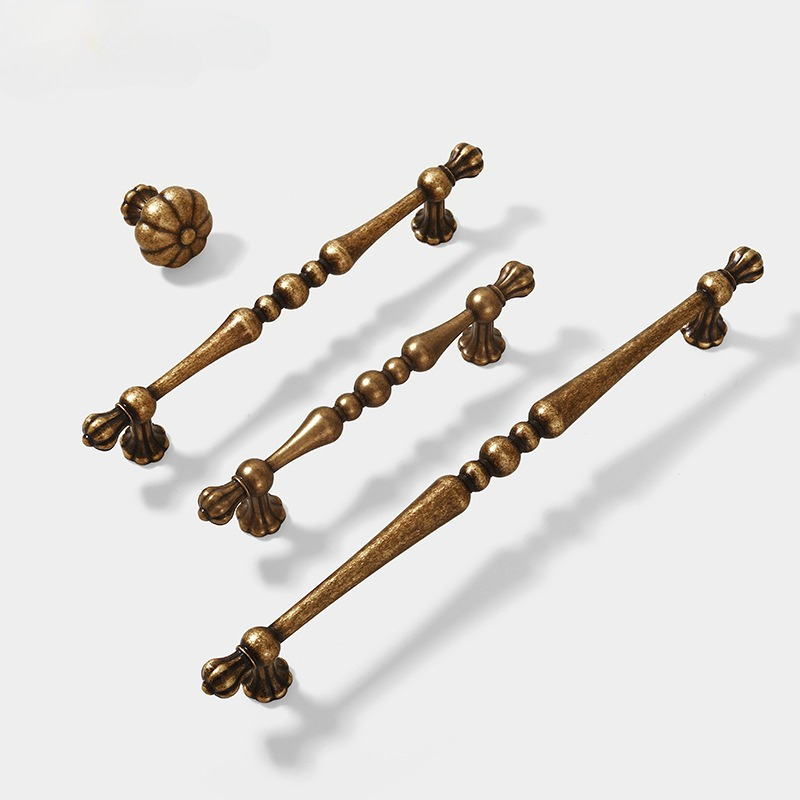 ライトラグジュアリーワードローブハンドルハイエンドキャビネッ - Furniture Hardware High End のレビューと価格