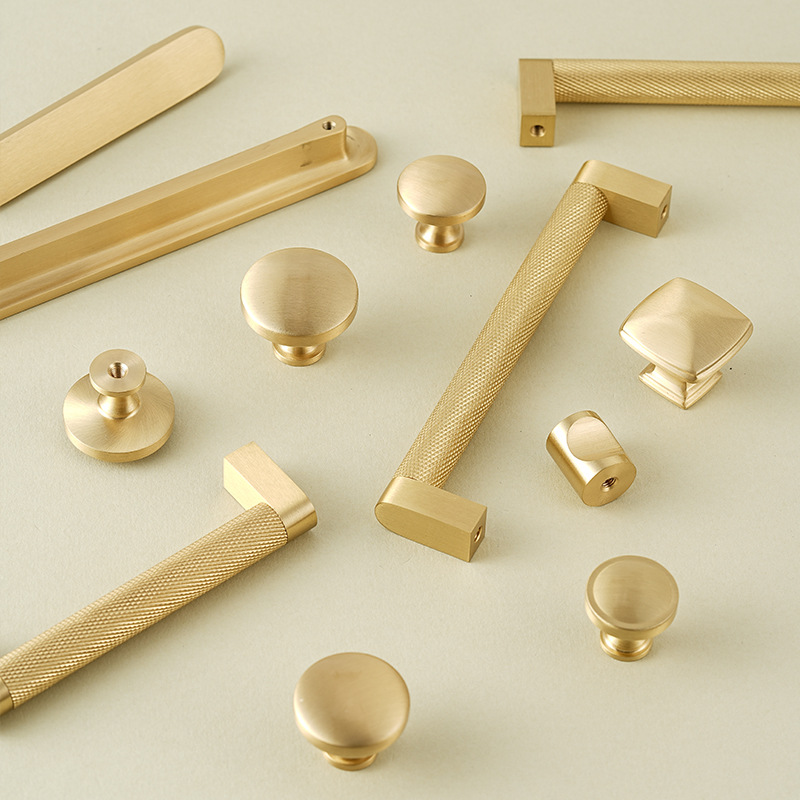 ハイエンドロール真鍮ハンドルライト高級アメリカンスタイルキャ - Furniture Hardware High End のレビューと価格