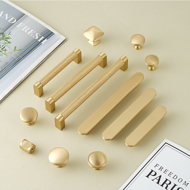 ハイエンドロール真鍮ハンドルライト高級アメリカンスタイルキャ - Furniture Hardware High End のレビューと価格