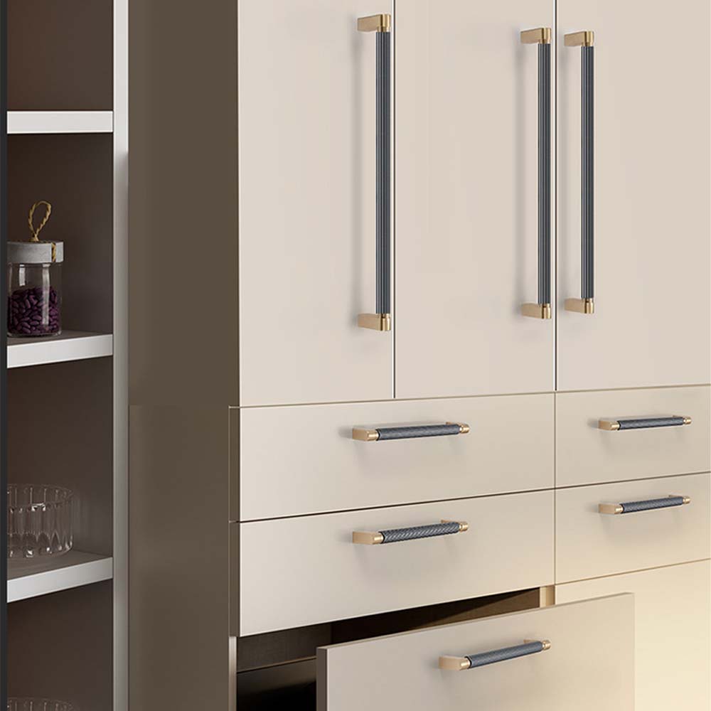 キャビネットドアハンドルアメリカンライト高級ワードローブドア - Furniture Hardware High End のレビューと価格