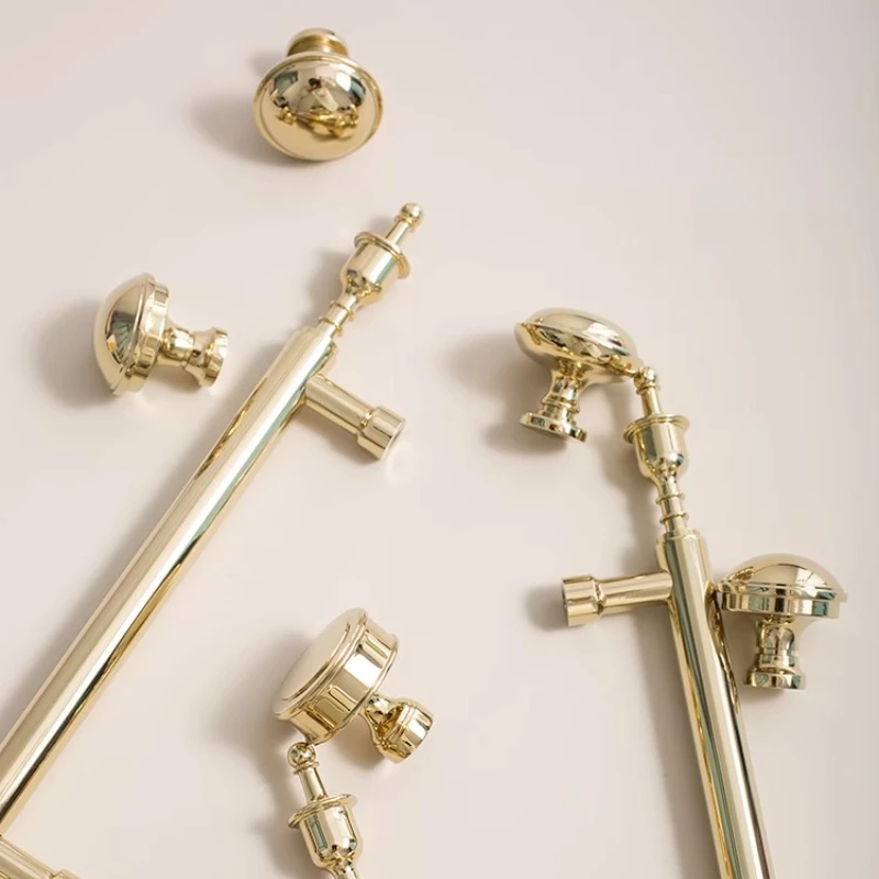 新しいフランスイタリアのハイエンドキャビネットハンドル固体真 - Furniture Hardware High End のレビューと価格